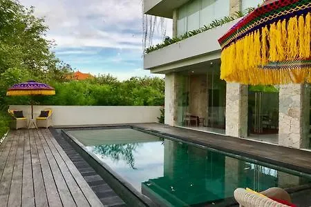 Villa New Kuta Golf / Ocean